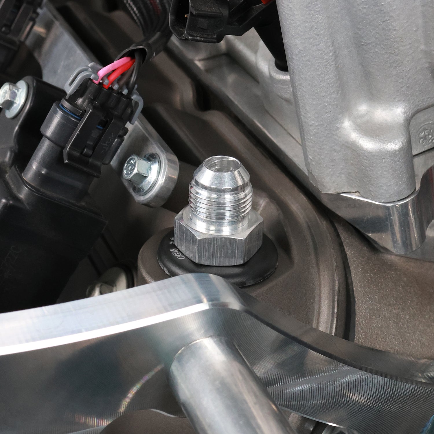 LS Valve Cover Grommet Fitting -8AN