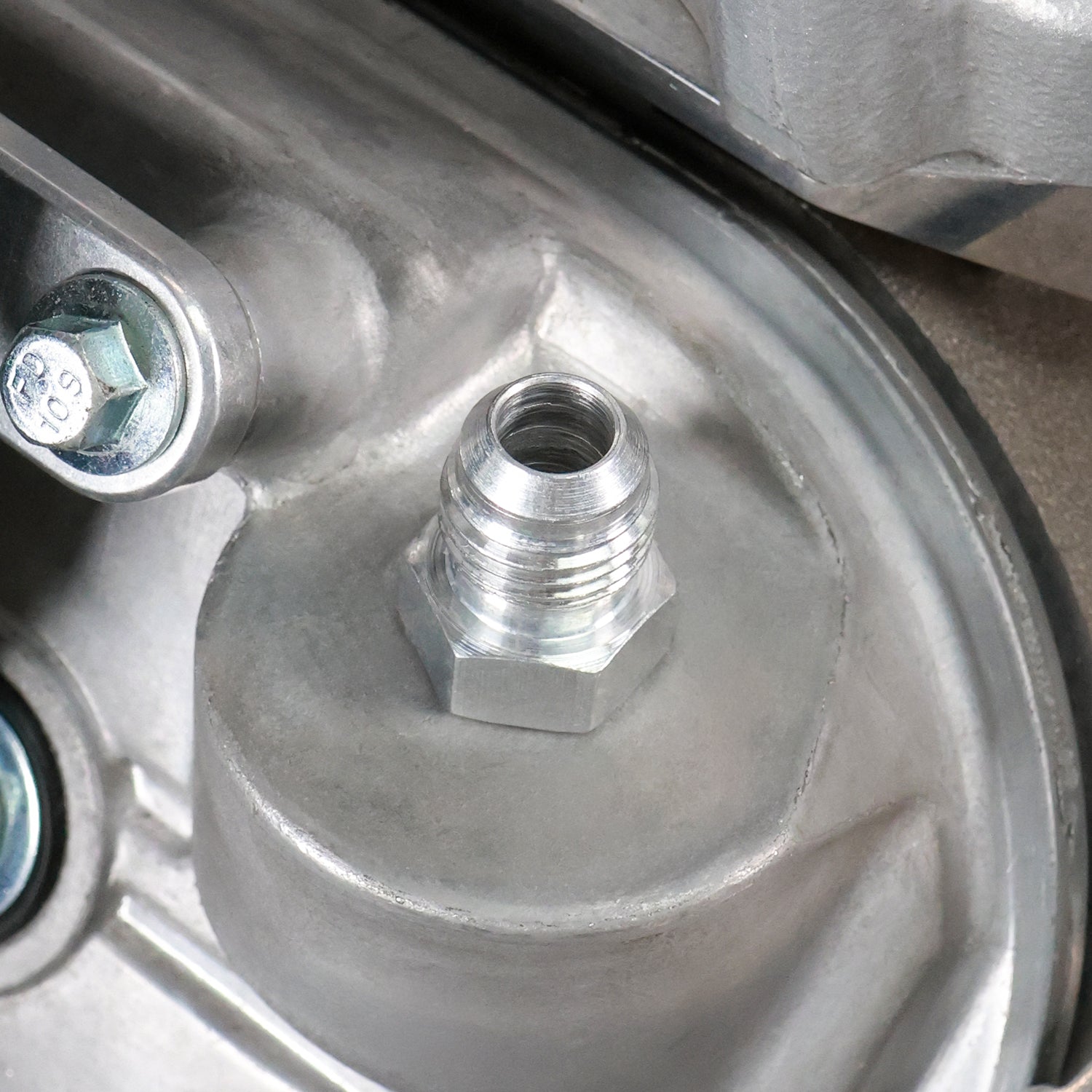 LS Valve Cover Press In Fitting - 6AN - ICT Billet PCV-PRESS-6AN