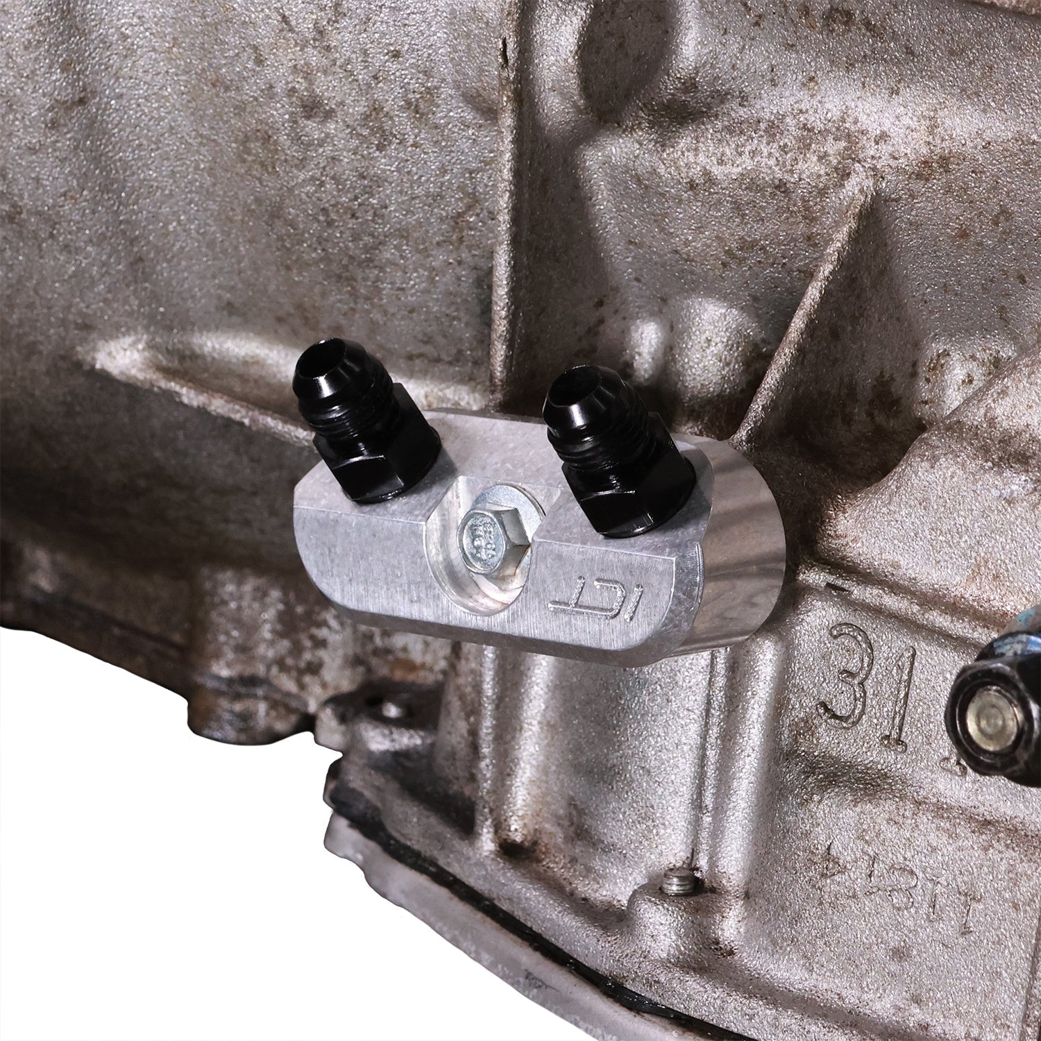 Transmission Cooler Adapter 50° 6L80E - ICT Billet 551121-50-6AN